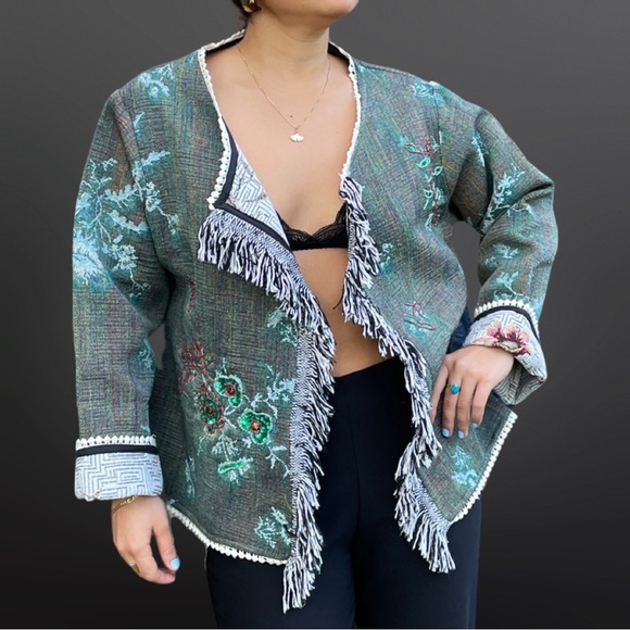 Blanket jacket with sequin appliqués by Signal [H3R] - Picture 1 of 12
